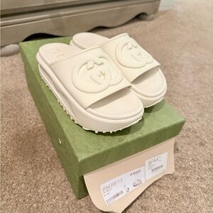 Gucci Cream Platform Slides